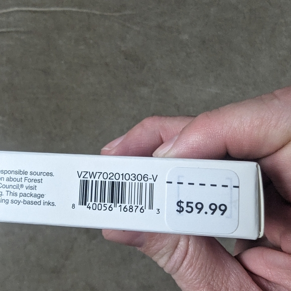 2022 iPhone Pro 6.7 in. Rugged Case - Picture 4 of 6